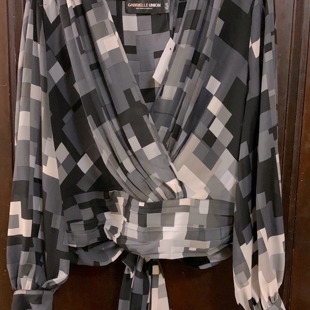 NWT GABRIELLE UNION COLLECTION